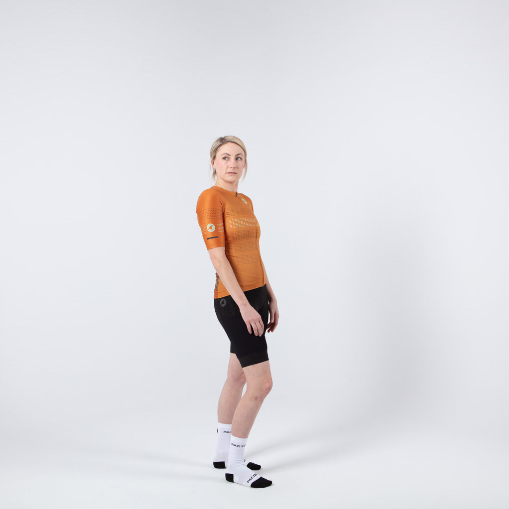 Five Pocket Cycling Jersey for Women On Body Right Side #color_rust