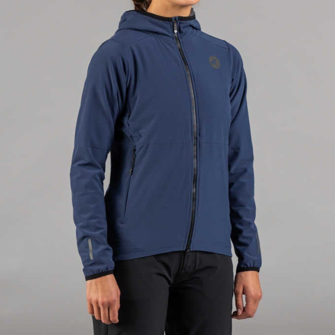 Cycling Jacket Comparison - Range Trail Insulated Jacket