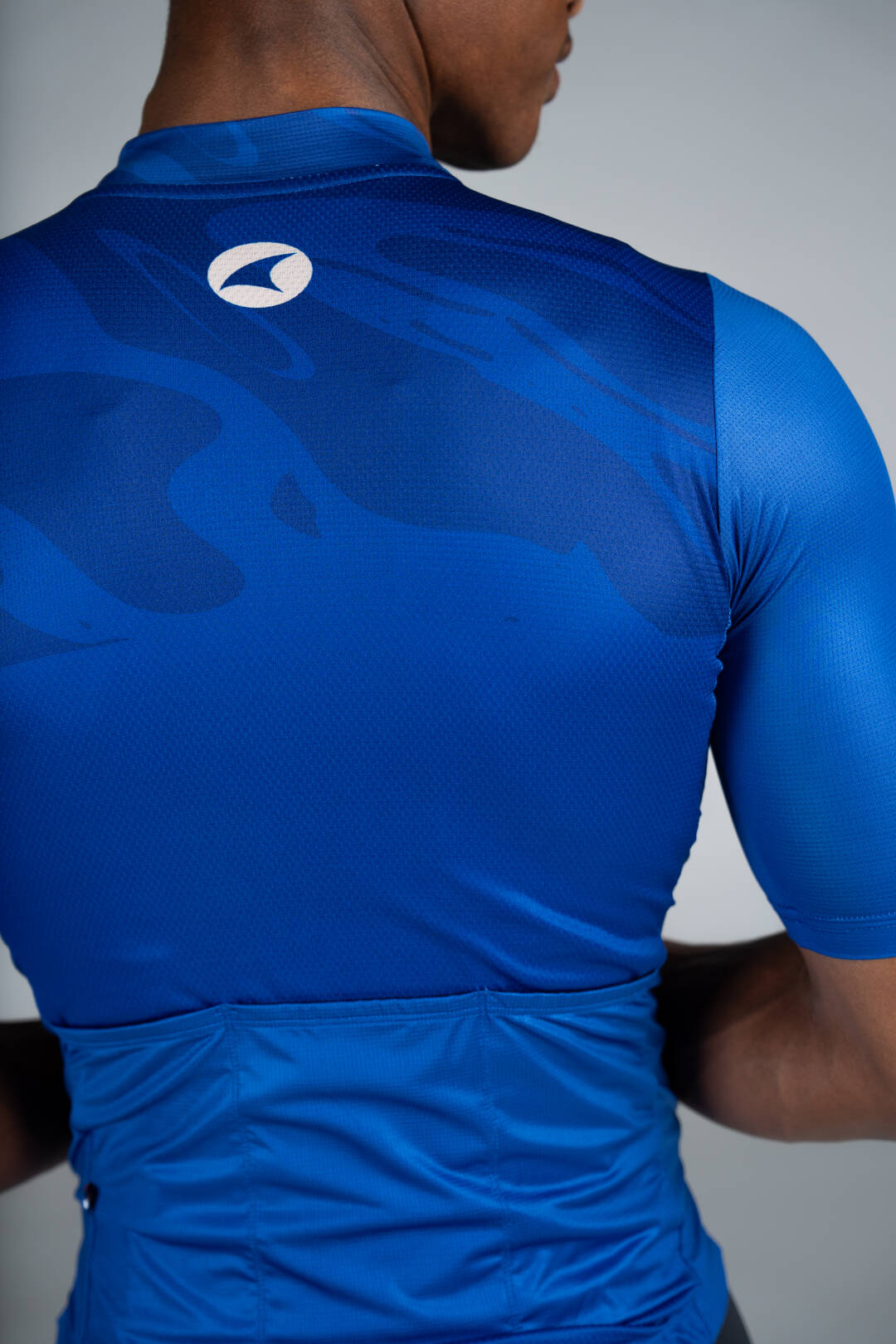 Men's Blue Ascent Aero Cycling Jersey - Back Pockets