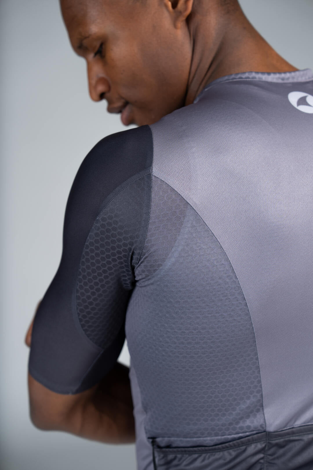 Men's Grey Gravel Cycling Jersey - Mesh Underarms