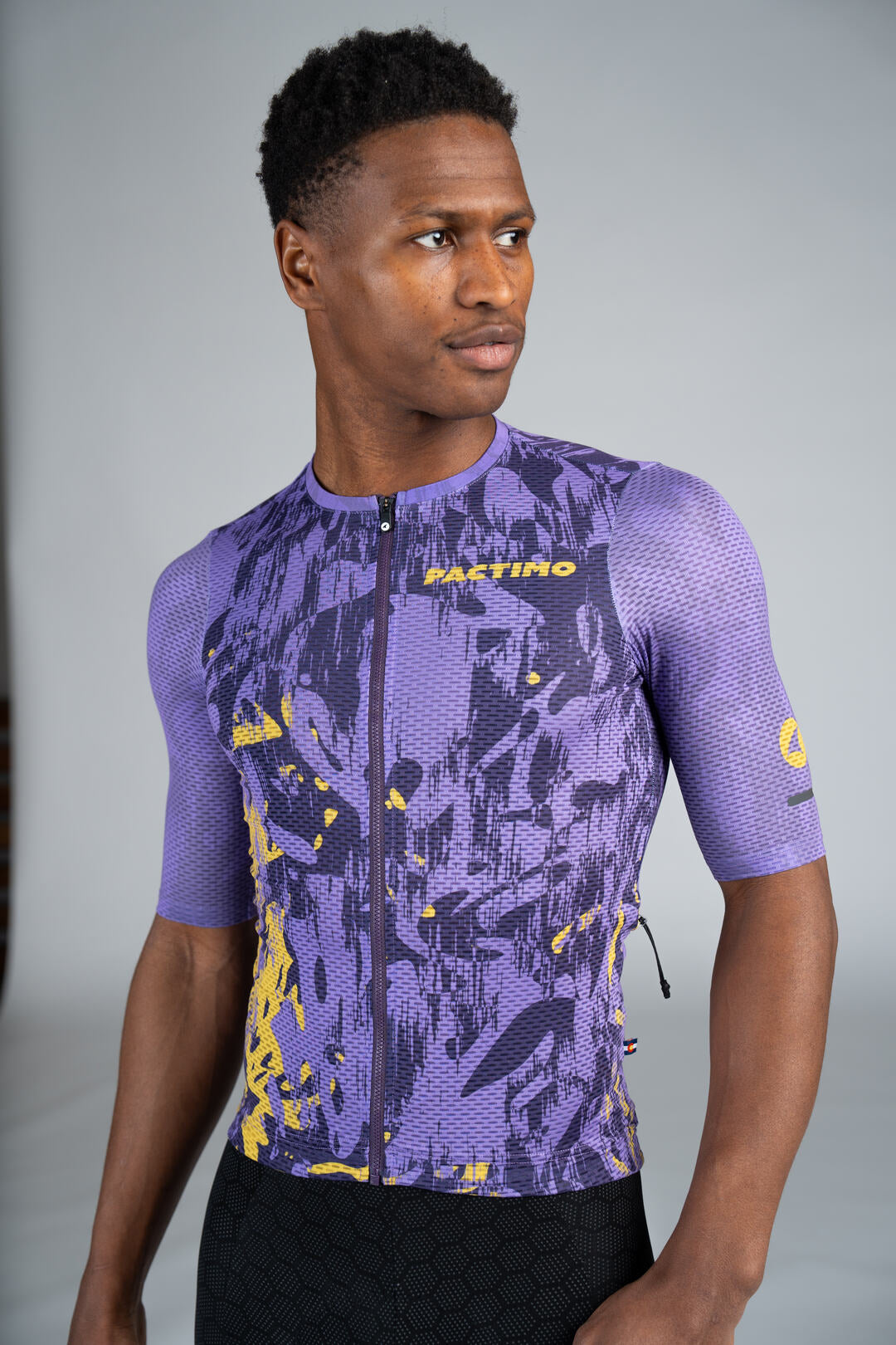 Men's Purple Mesh Gravel Cycling Jersey - Close-Up