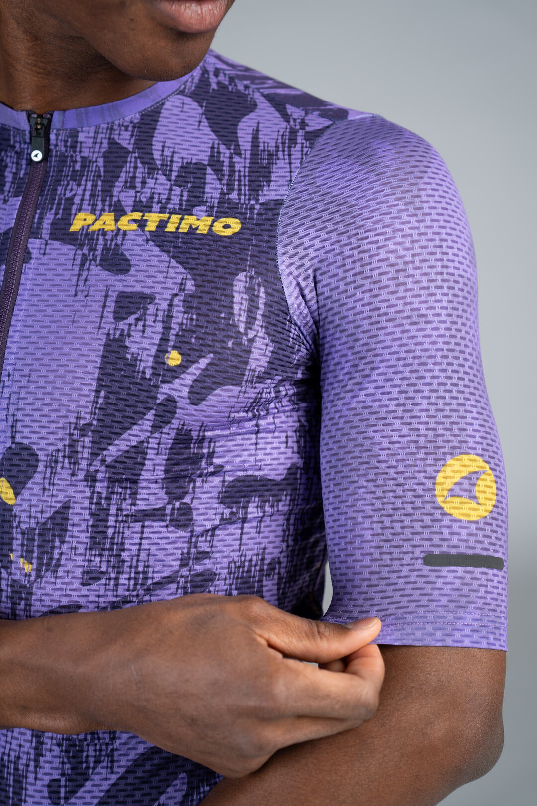 Men's Purple Mesh Gravel Cycling Jersey - Sleeve Detail