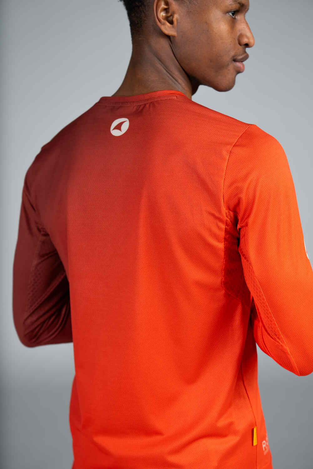 Men's Range Red Long Sleeve Mountain Bike Tee - Back Close-Up