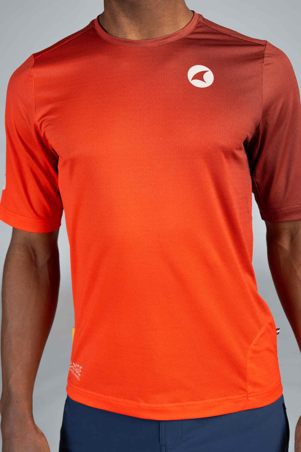 Men's Range Red Mountain Bike Tee - Front Close-Up