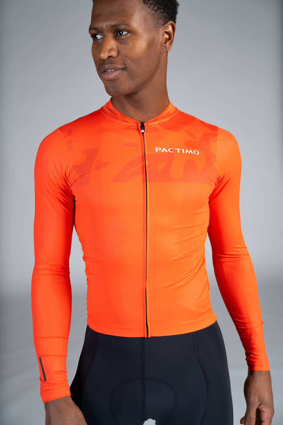 Men's Red Aero Long Sleeve Cycling Jersey - Front Close-Up