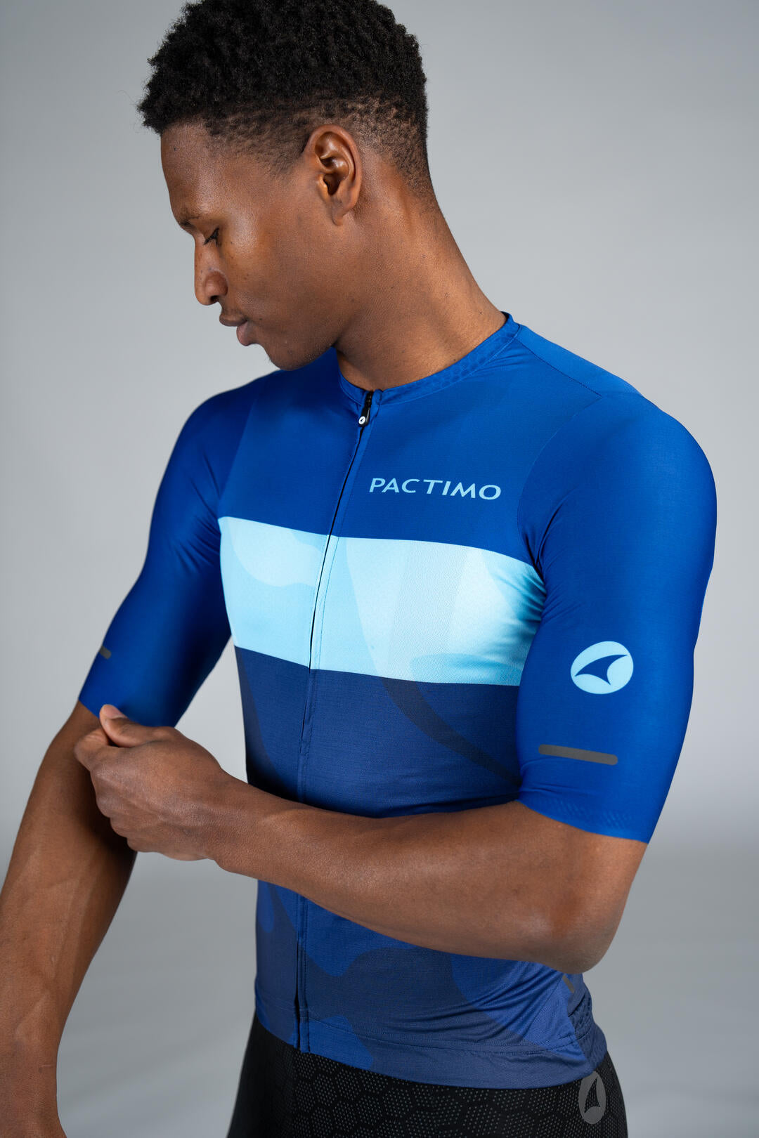 Men's Summit Aero Blue Stripe Cycling Jersey - Front Close-Up