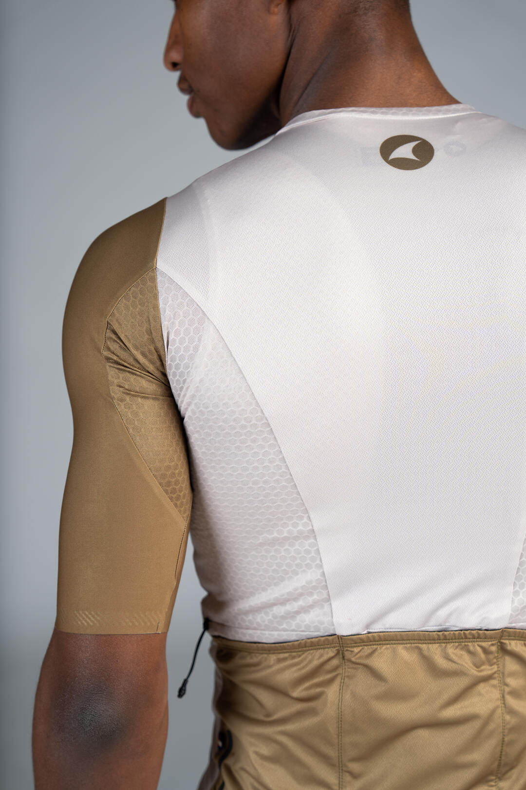 Men's White Gravel Cycling Jersey - Sleeve