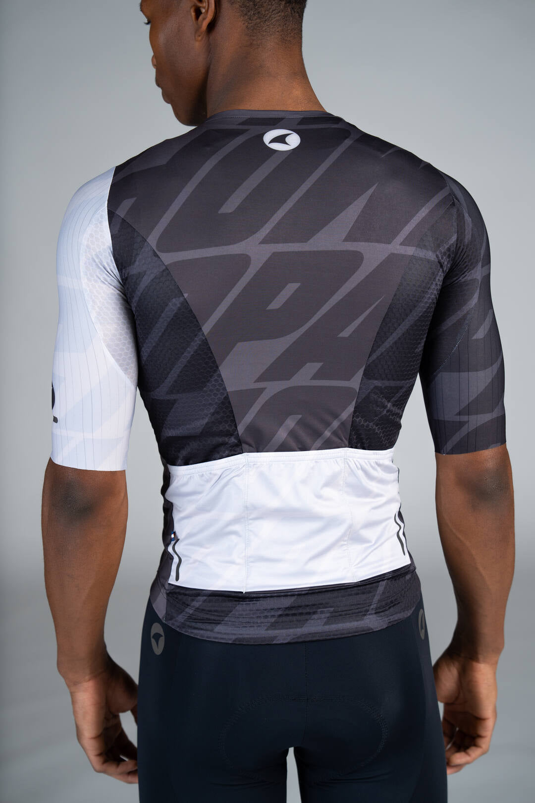 Men's Black Flyte Cycling Jersey - Back Close-Up