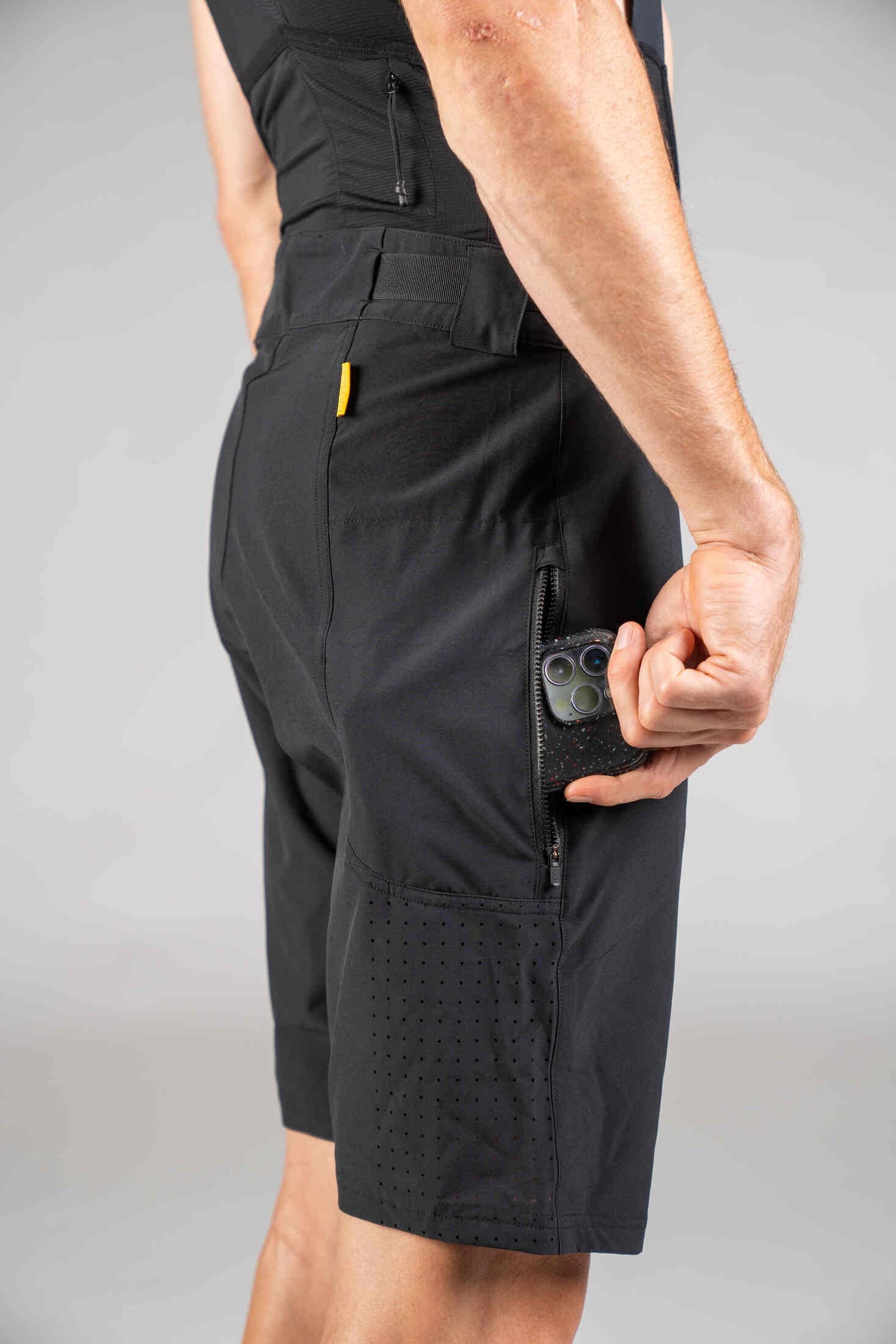 Men's Black Mountain Bike Shorts - Zippered Side Pocket