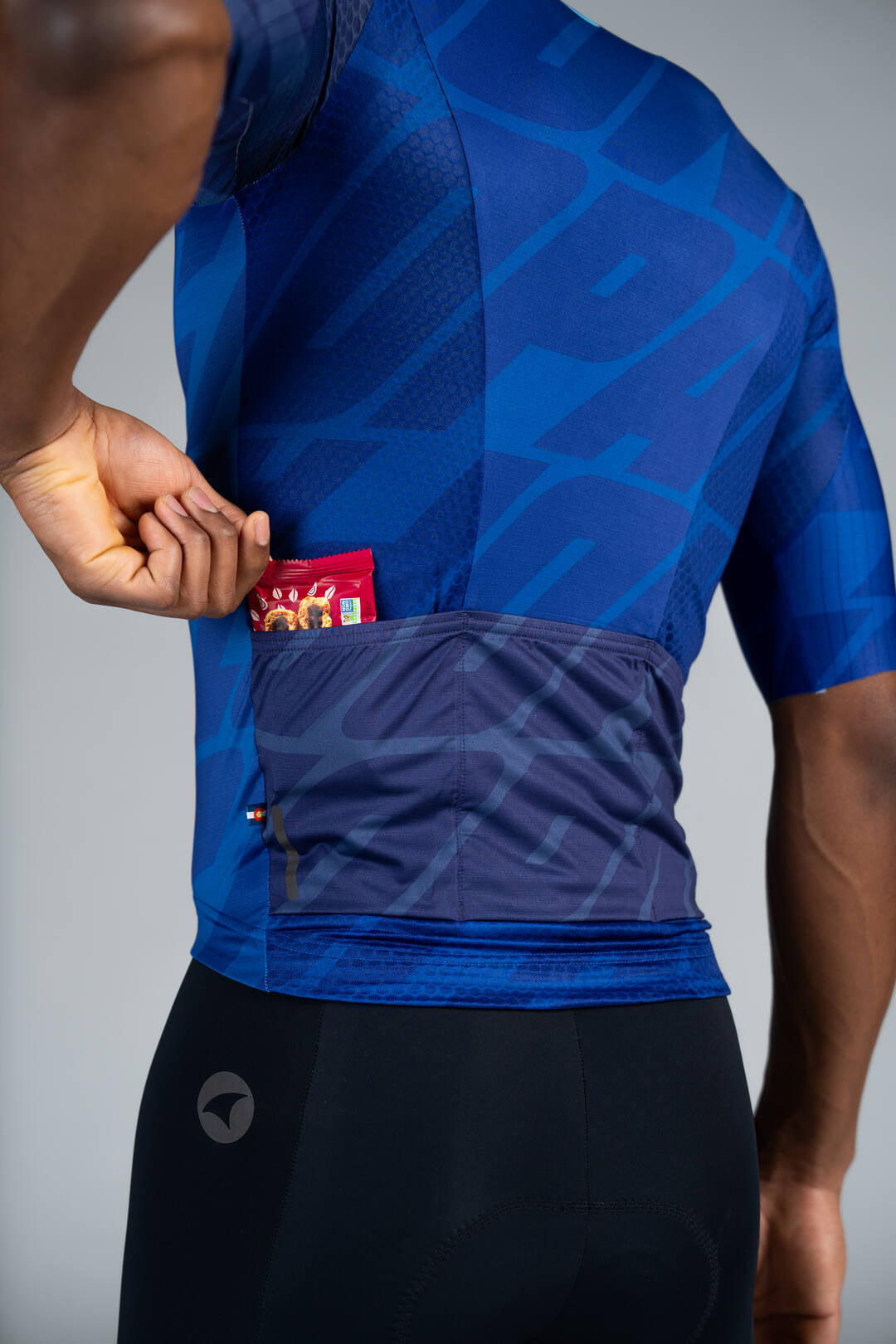 Men's Blue Flyte Cycling Jersey - Back Pockets