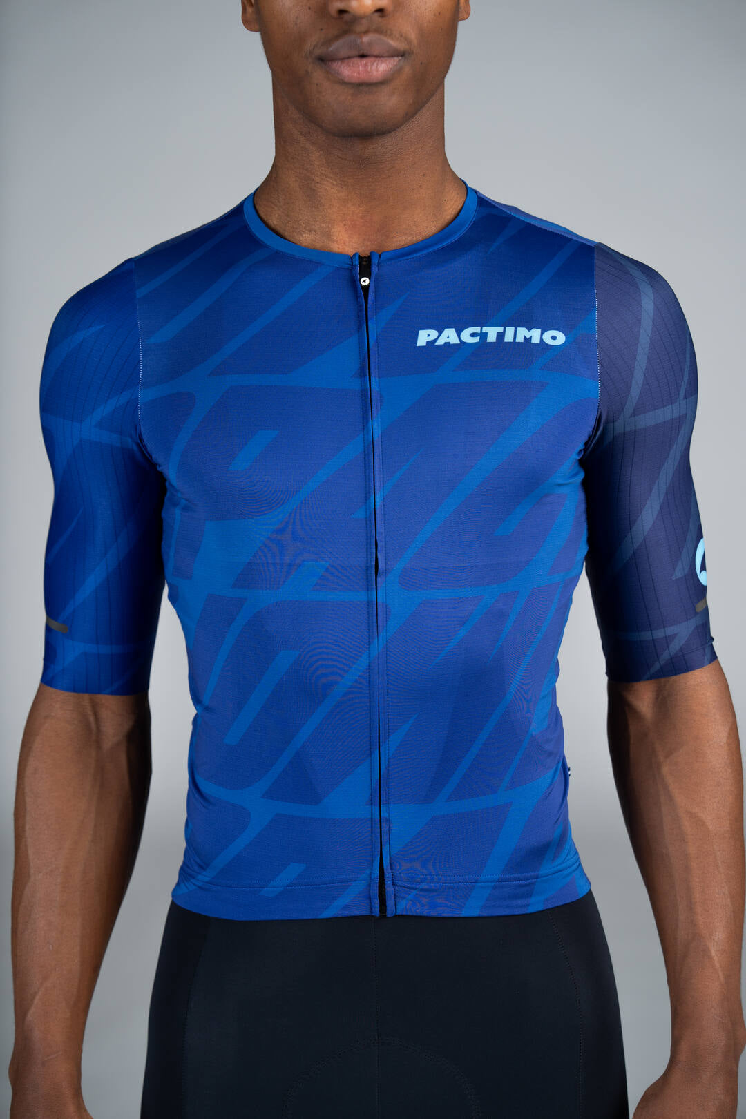 Men's Blue Flyte Cycling Jersey - Front Close-Up