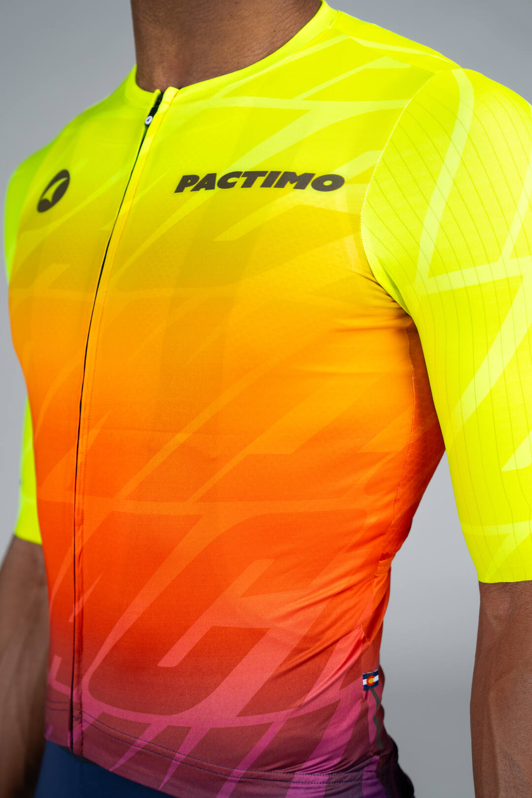 Men's High-Viz Yellow Flyte Cycling Jersey - Front Close-Up