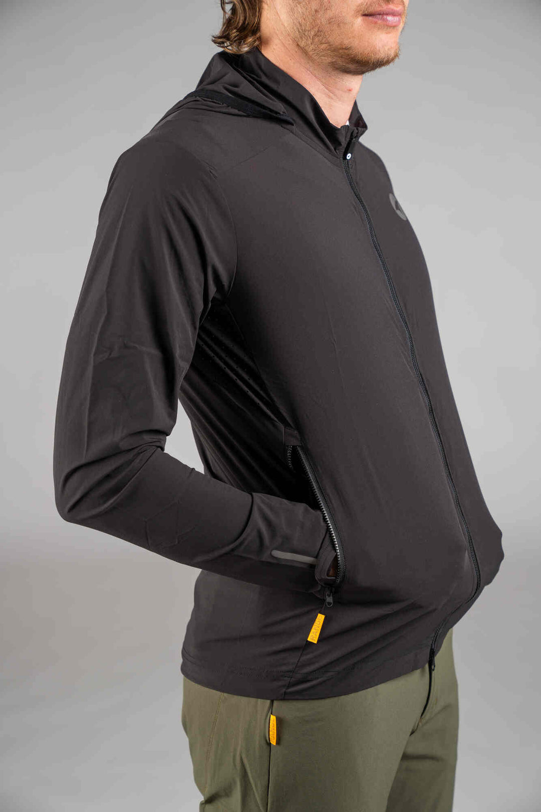 Men's Lightweight Packable Cycling Jacket - Pockets