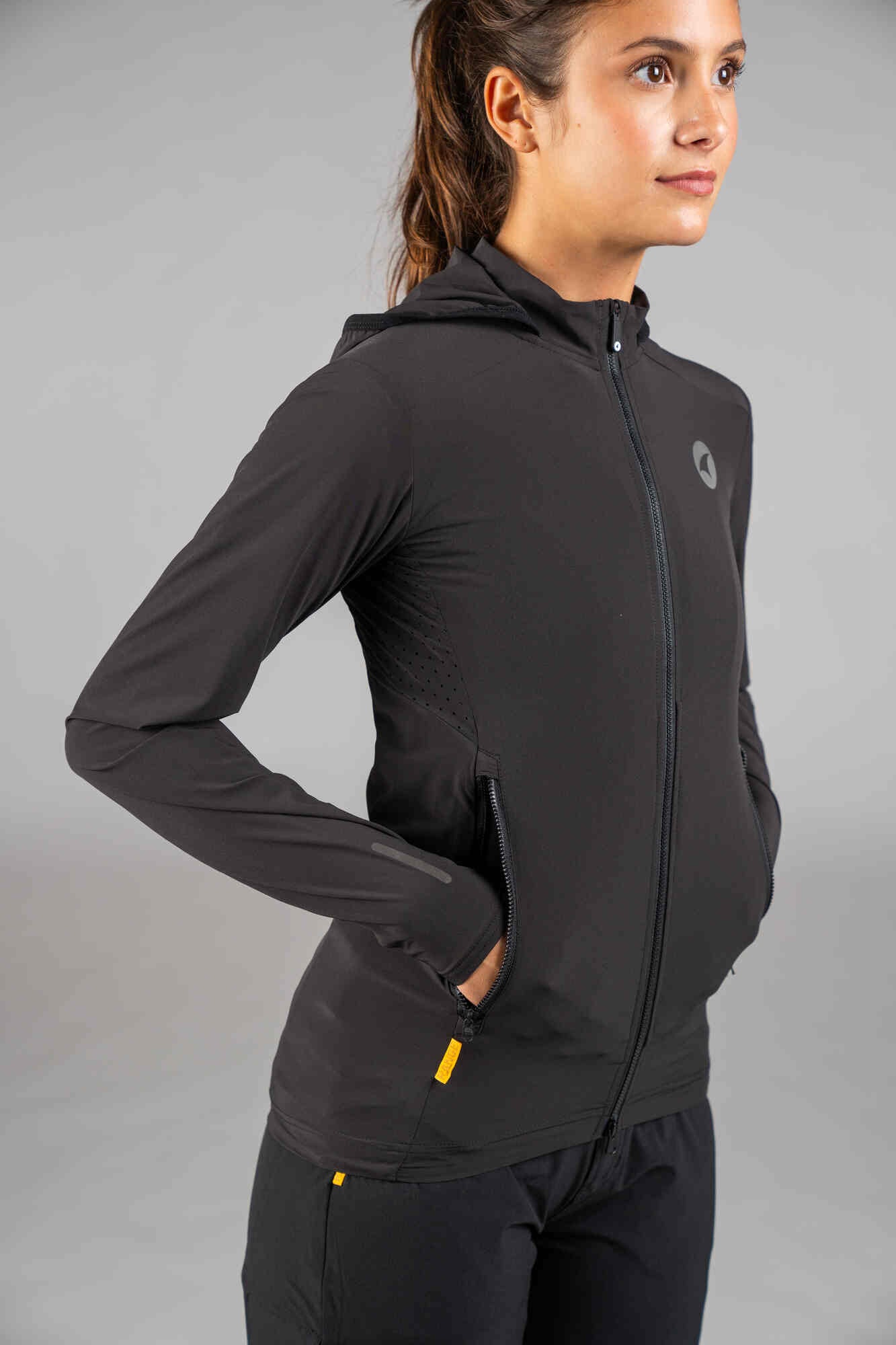 Women's Lightweight Packable Cycling Jacket - Pockets