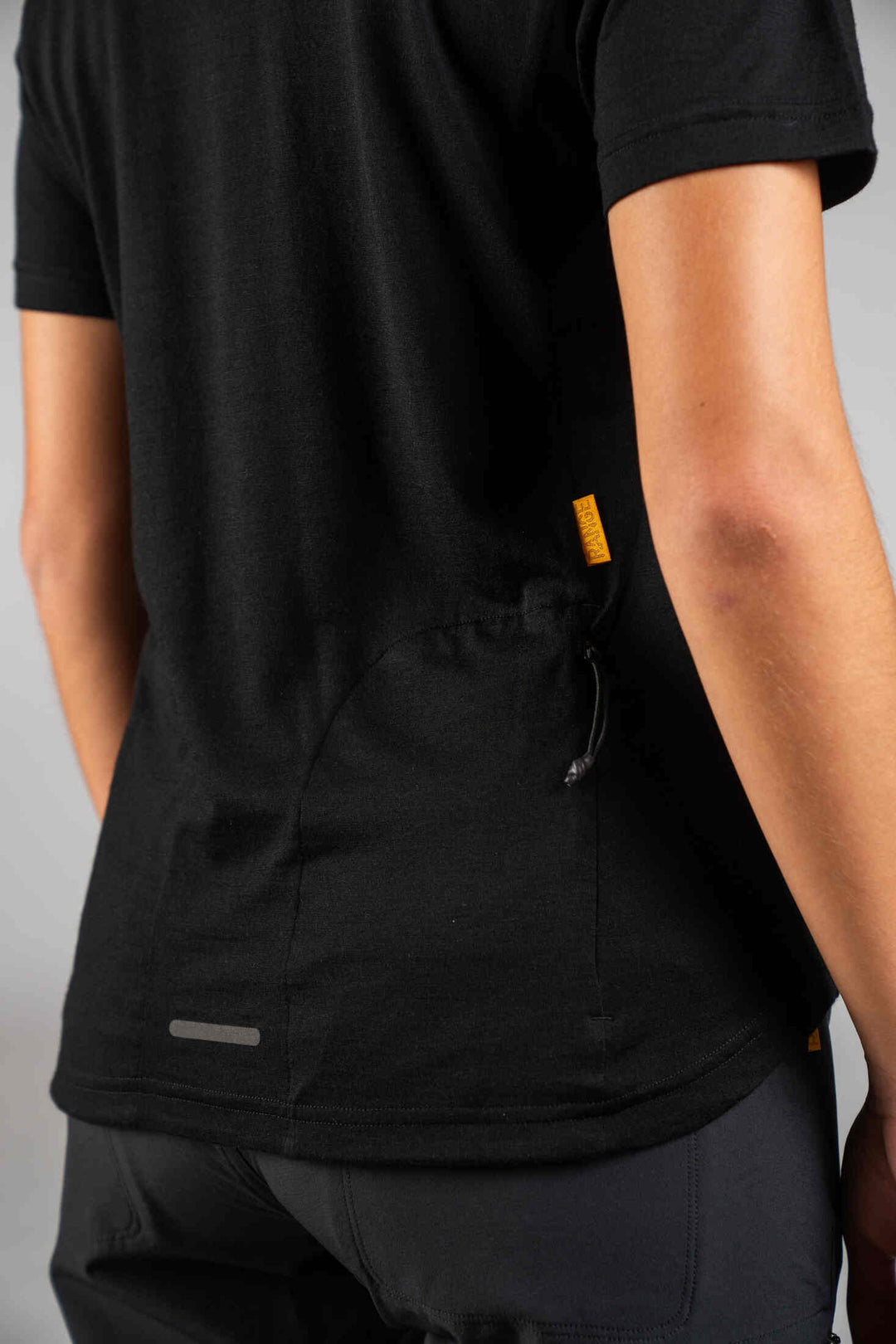 Women's Black Merino Wool MTB Tee - Back Pocket