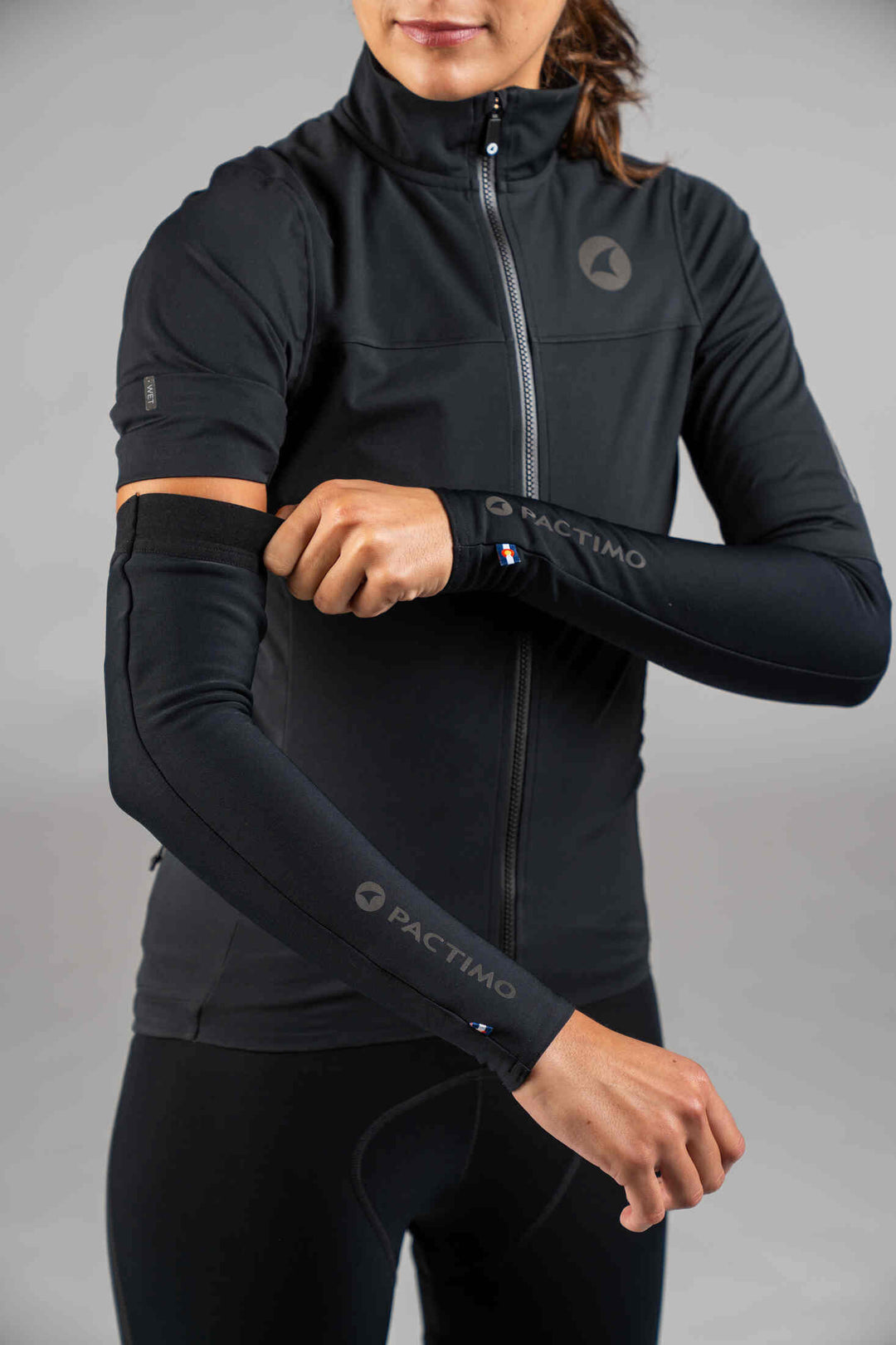 Women's Black Water-Resistant Short Sleeve Cycling Jacket - With Arm Warmers