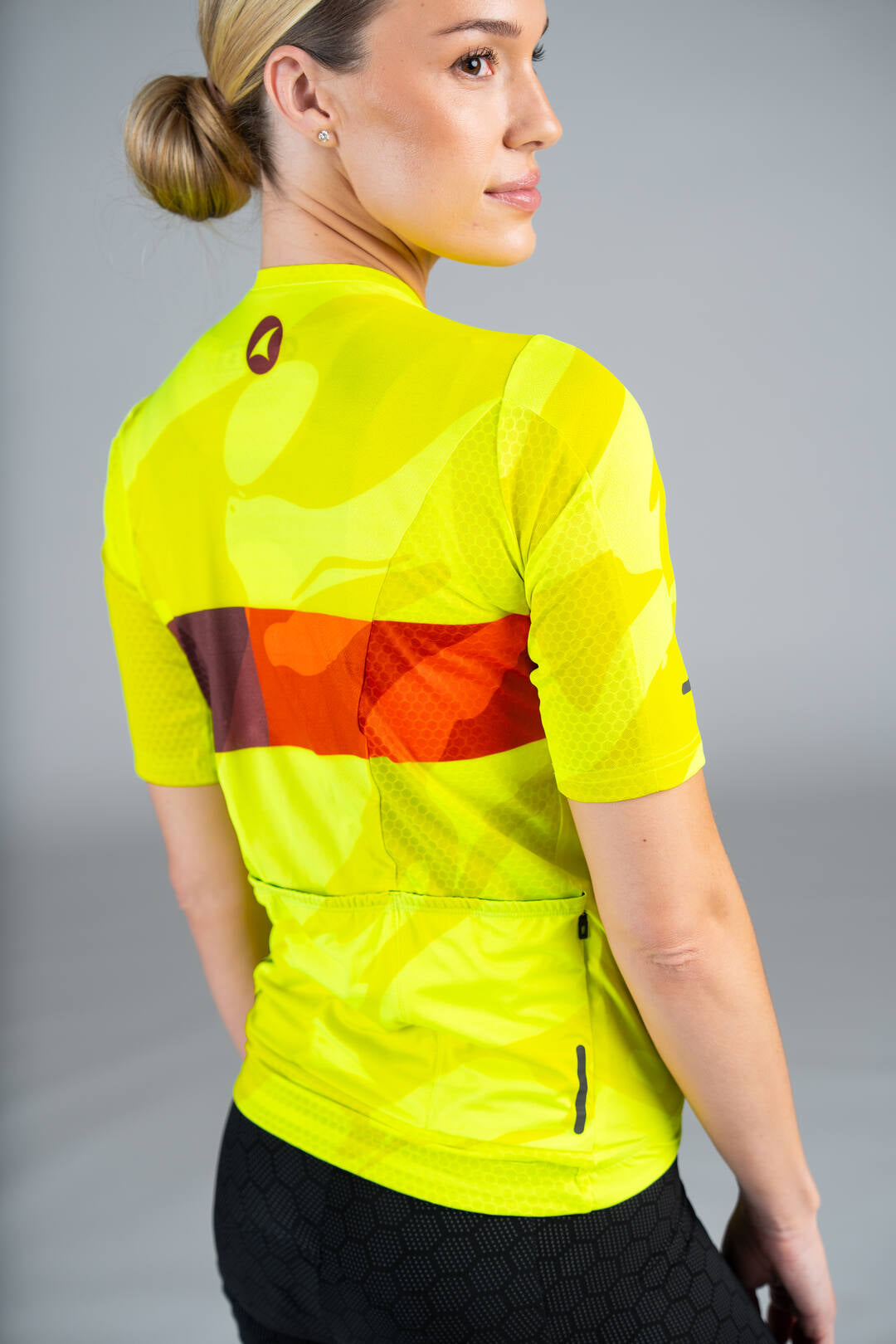 Women's High-Viz Summit Bike Jersey - Sleeve