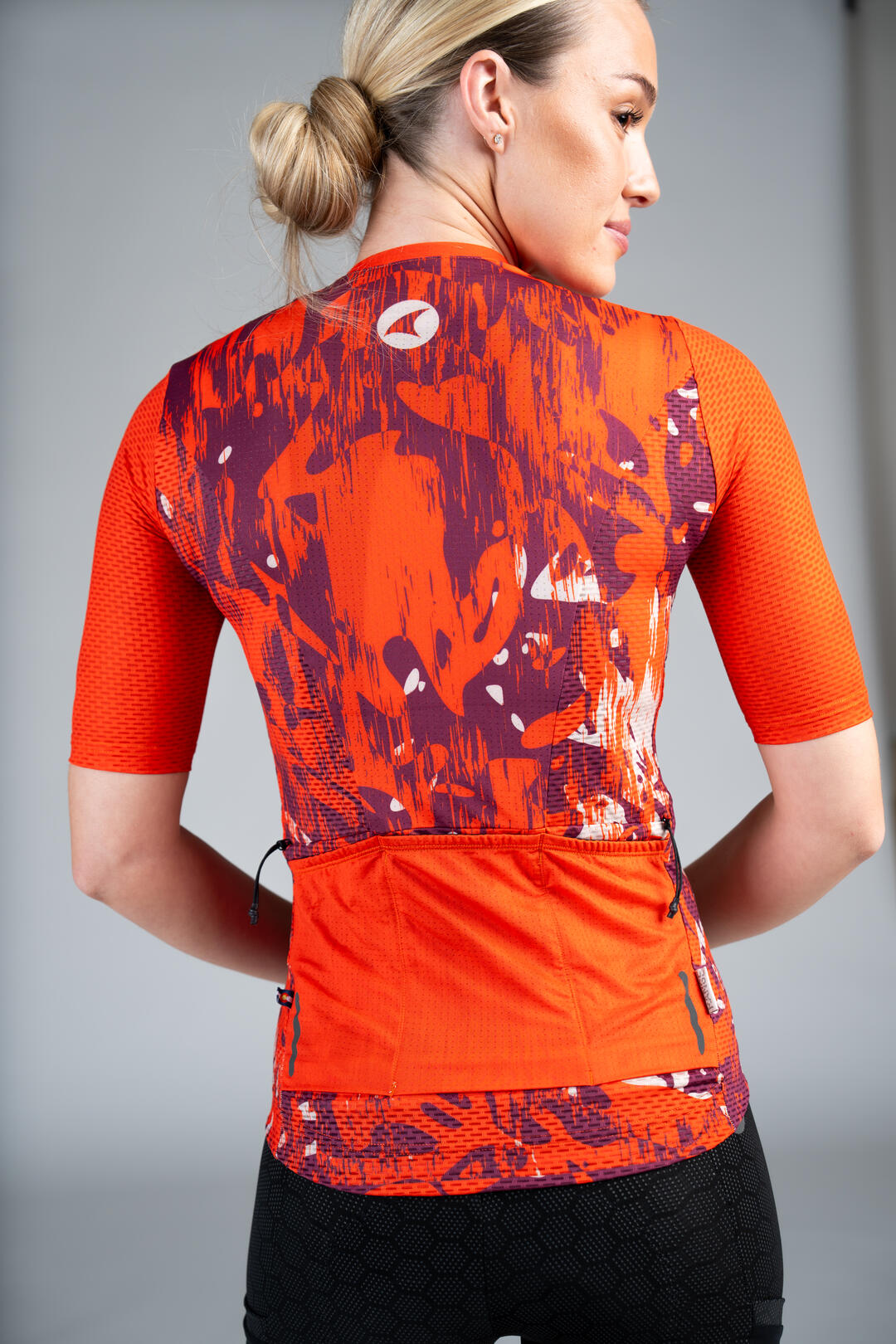 Women's Red Mesh Gravel Cycling Jersey - Back Pockets