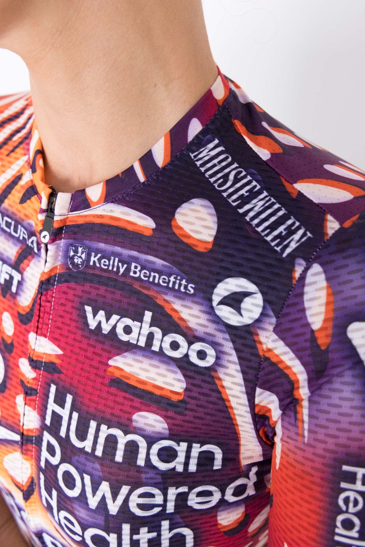 Women's Mesh Cycling Jersey - Maisie Wilen Collar Detail